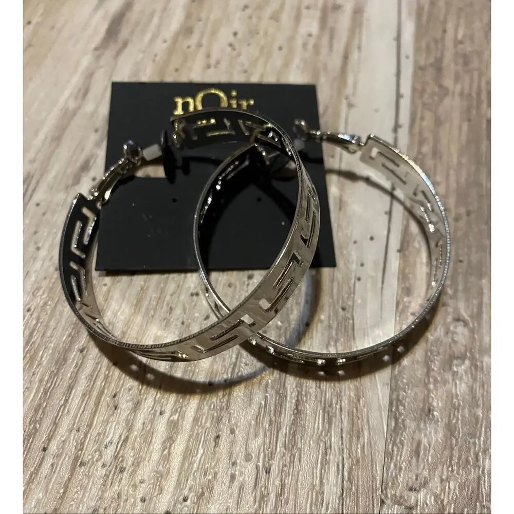 Noir Barrette and Dangle Hoop Earrings Set of 4 Jewelry